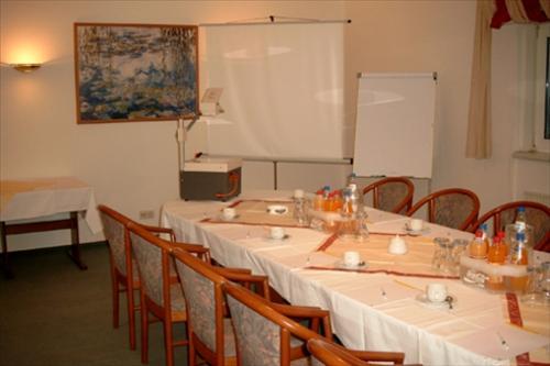 Greenline Hotel Hellfeld Neubrandenburg Udogodnienia zdjęcie