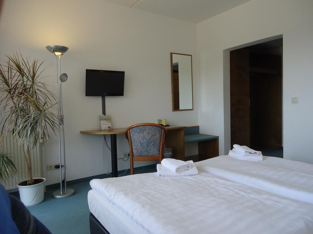 Greenline Hotel Hellfeld Neubrandenburg Pokój zdjęcie