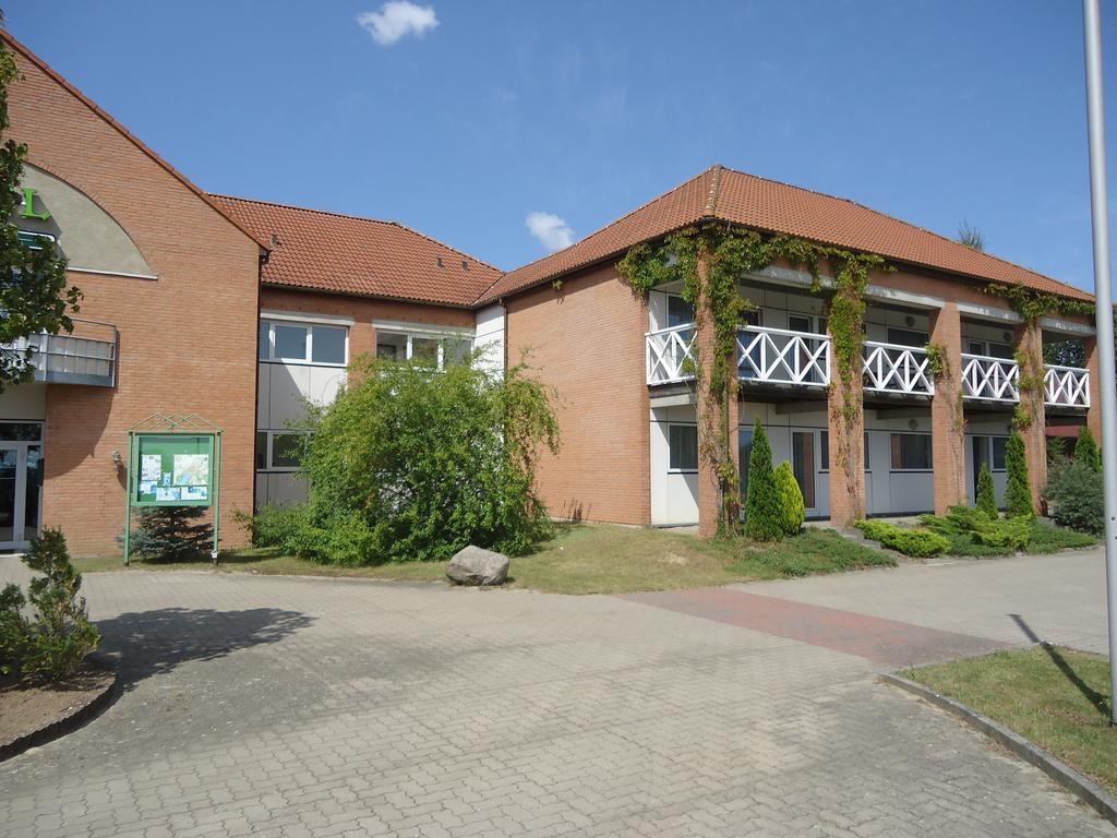 Greenline Hotel Hellfeld Neubrandenburg Zewnętrze zdjęcie