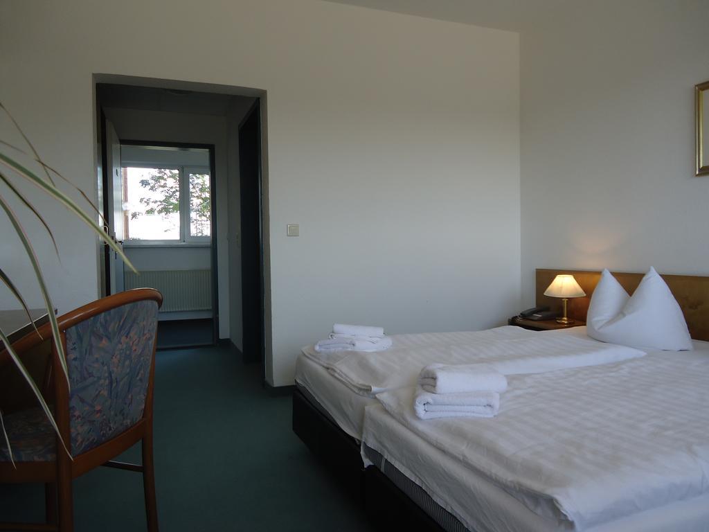 Greenline Hotel Hellfeld Neubrandenburg Zewnętrze zdjęcie